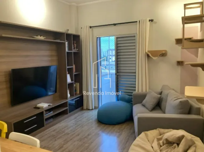 Apartamento à venda em São Paulo-SP, no bairro Bom Retiro: 2 quartos, 1 banheiro e 72,00m²