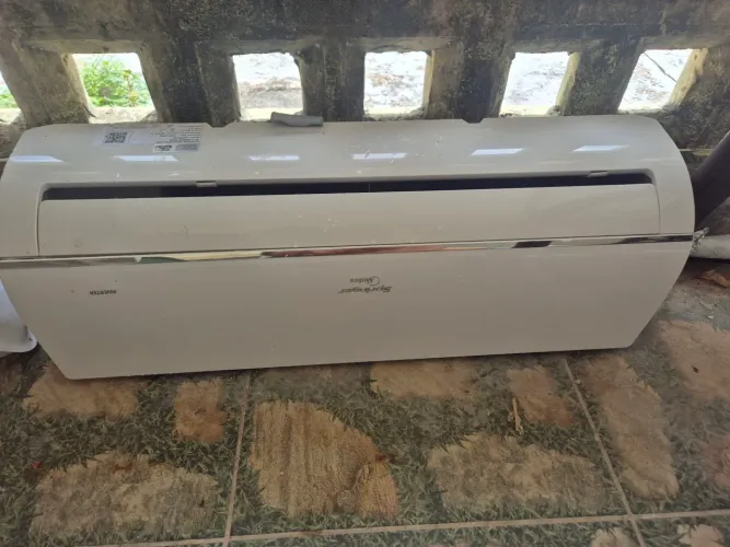VENDO EVAPORADORA SPRINGER 12MIL INVERTER