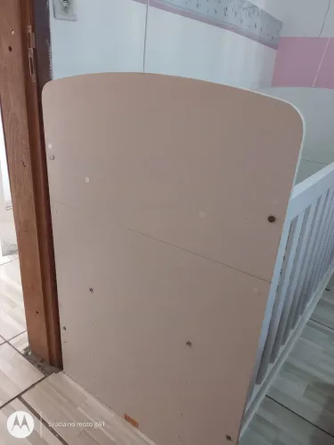 Berço infantil branco