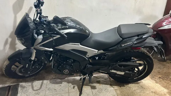 Bajaj Dominar 250 2025 Preta 22.000 KM | R$ 18.500 | Troco