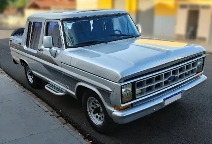 Ford F-1000 Super Diesel / Super Diesel Turbo 1987
