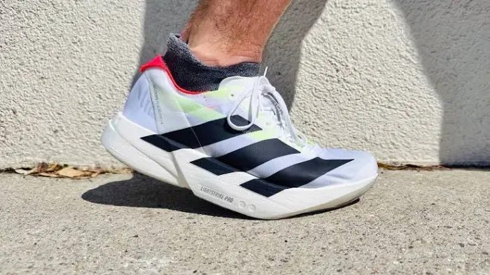 Tênis adizero pro