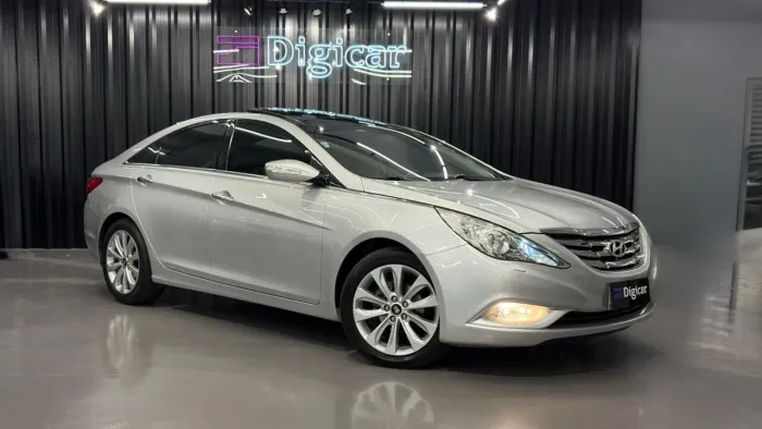 Hyundai Sonata 2.4 16V 182cv 4P Aut. 2013