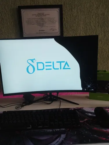 Monitor Curvo Aitek 27" Full HD 180 Hz 1 ms - Para Reparo ou Peças<br>