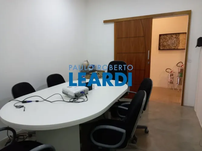 COMERCIAL - JARDIM RIBEIRO - SP