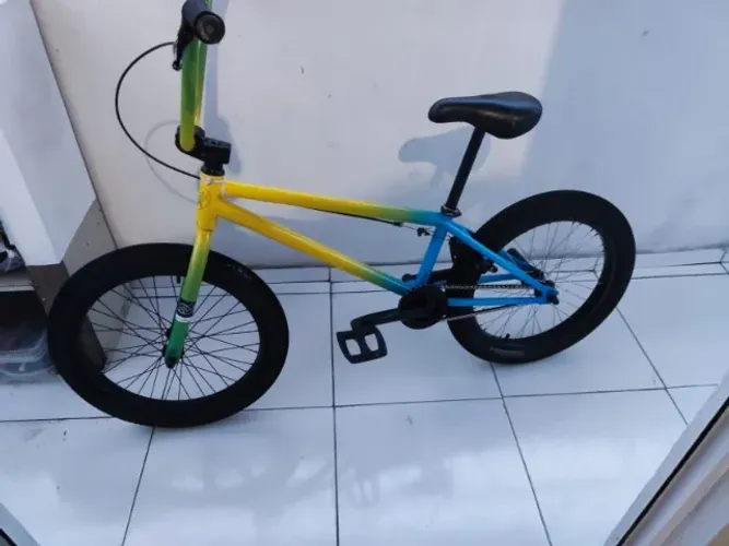 Bicicleta BMX 