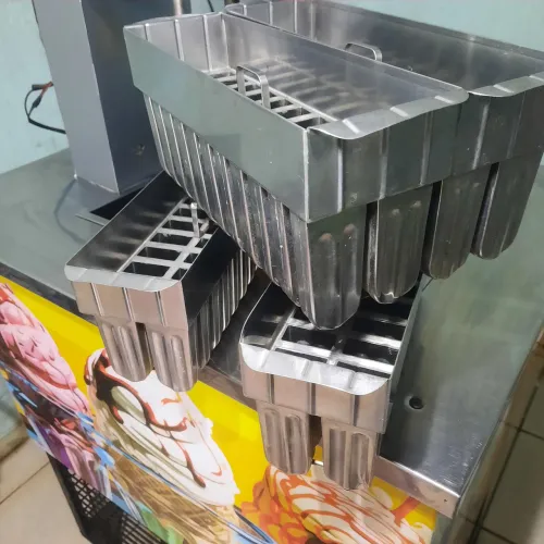 MAQUINA PARA SORVETE E PICOLES