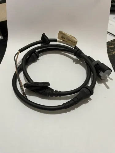 Chicote Elétrico de Sensor de Freio ABS VW 8L0927904D