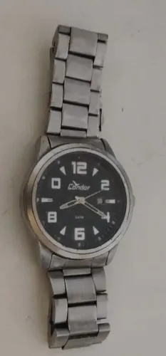 Relógio de pulso masculino antigo