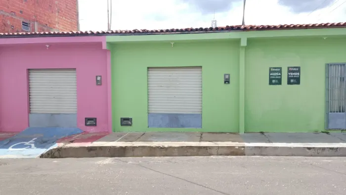 Casa e pontos  comerciais 