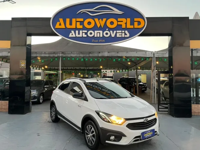 Chevrolet Onix Activ 1.4 8V Flex Aut. 4P 2017