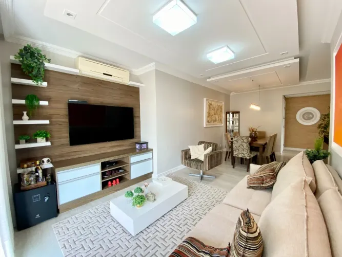 Apartamento de 3 dormitórios com suíte em Itaguaçu, Florianópolis