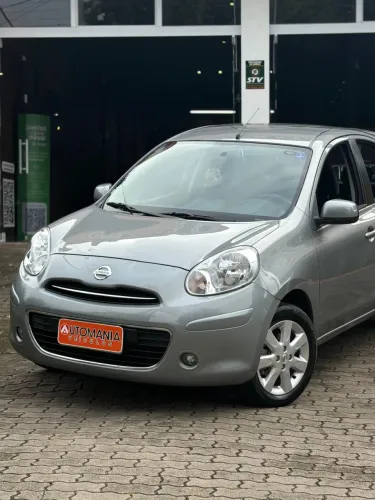 Nissan March SV 1.6 16V Flex Fuel 2014