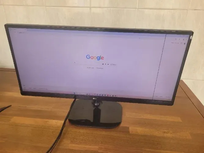 Monitor Gamer UltraWide? LG 25" IPS Full HD 1ms MBR - COM LINHA NA TELA