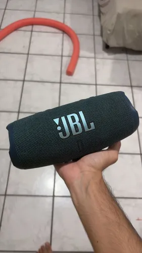 caixa de som JBL charge 5