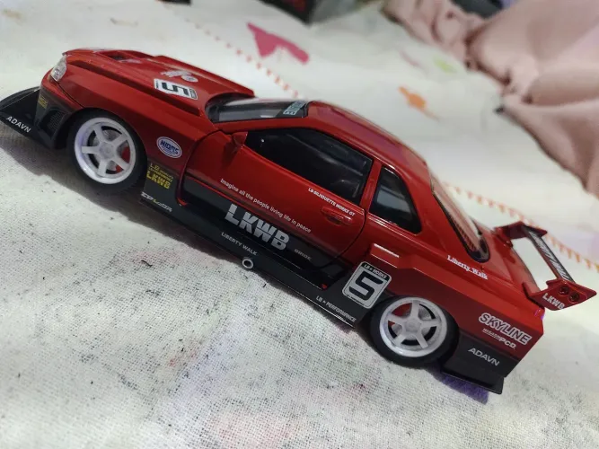Miniatura skiline liberty walk 1/24