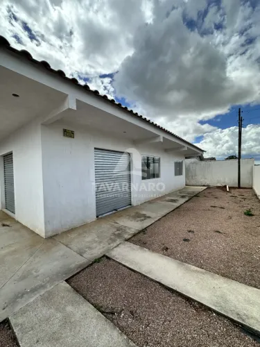 Comercial Casa em Ponta Grossa