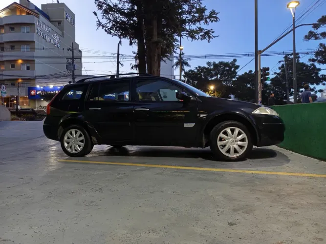 Renault Megane Grand Tour Dynam. Hi-flex 1.6 16V 2012