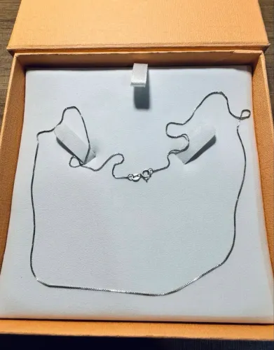 Colar Ouro branco Vivara