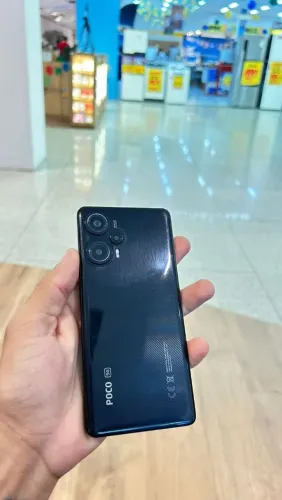 Vendo poco f5 256 gigas 