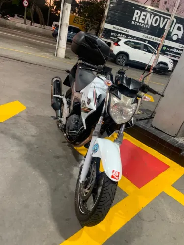 Moto Fazer YS/250