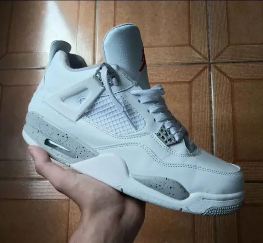 Jordan 4 White Oreo 