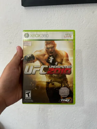 UFC 2010 - XBOX 360 - usado