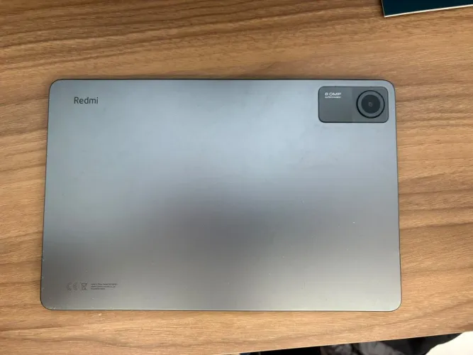 Redmi pad se 128GB sem marcas de uso. Estado de Zero. Caixa e nota fiscal