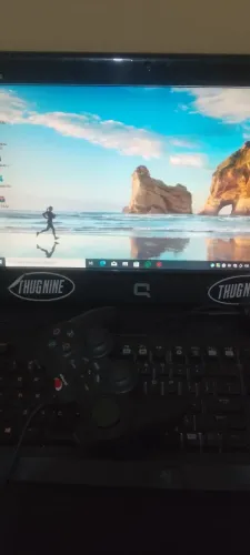 Computador compacto 