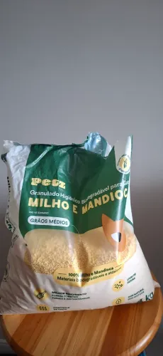 Doação - 2,5 kg areia para gatos