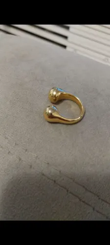 Anel em aço inoxidável dourado