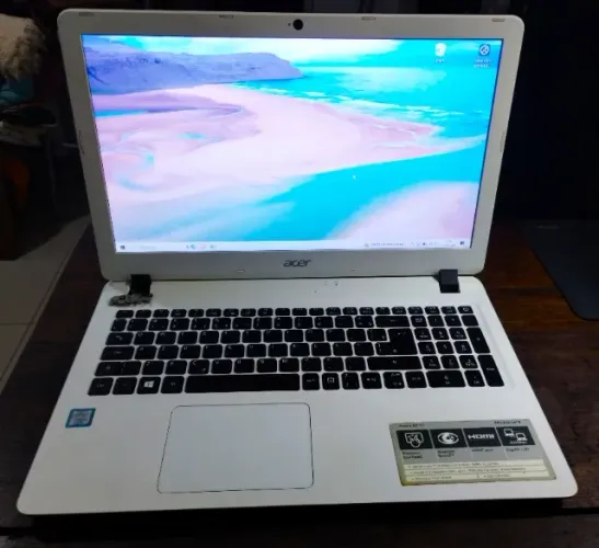 Notebook Acer Aspire ES 15 i3 4GB 500GB - Funcional