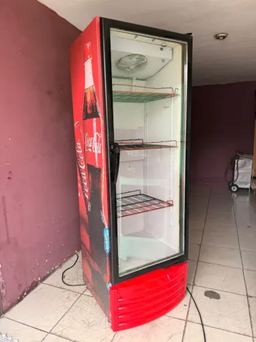 Geladeira expositora metalfrio 110w com digital ENTREGO