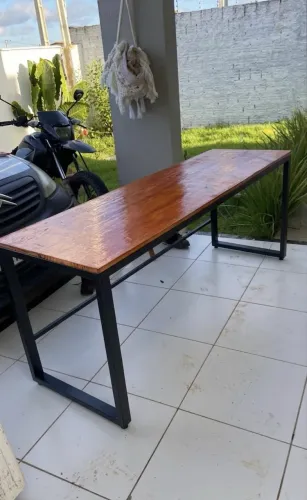 Mesa estilo industrial