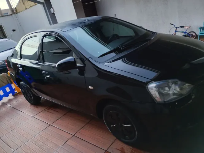 Toyota Etios XS Sedan 1.5 Flex 16V 4P Mec. 2016