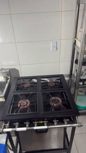 Vendo fogão