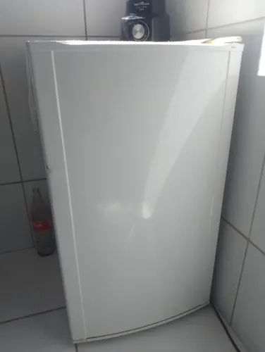 FRIGOBAR ELECTROLUX