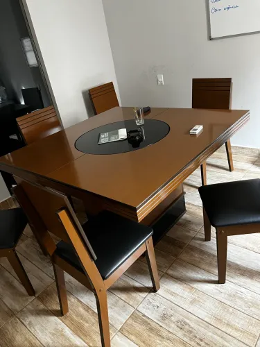 Conjunto de móveis para escritório