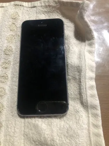 iPhones 5s e 4 inativos novíssimos 230 reais os dois