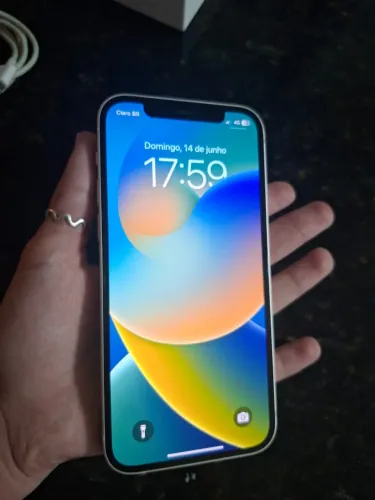 iPhone 13