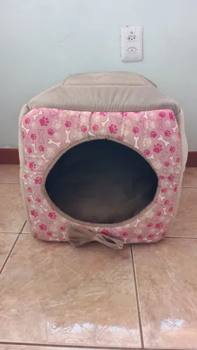 Cama Iglu 2x1 para Cães e Gatos Tamanho G<br>Com Almofada