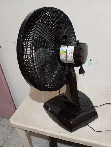 Vendo esse ventilador mundial 