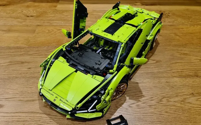 Lamborghini Sian - Bloco de montar 3696 Peças