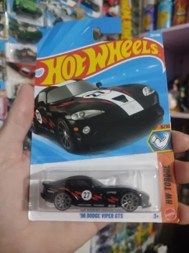 HOT WHEELS