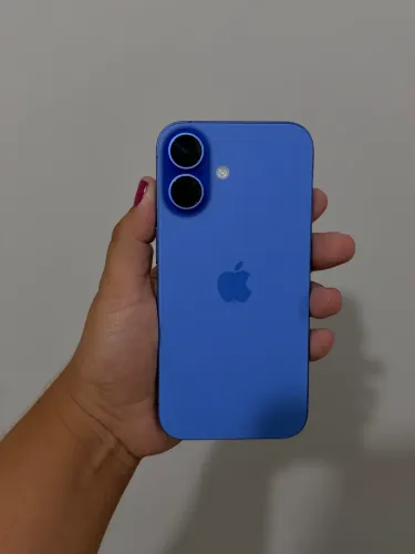 iPhone 16 - Azul (ultramarino)