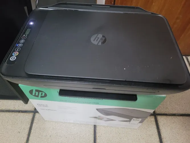 Impressora HP 2774 deskjet com DEFEITO!