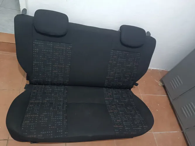 Banco traseiro uno Vivace 2014