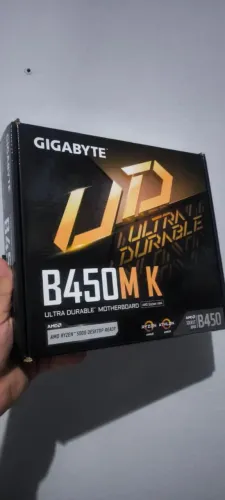 Placa mãe am4 gigabyte B450