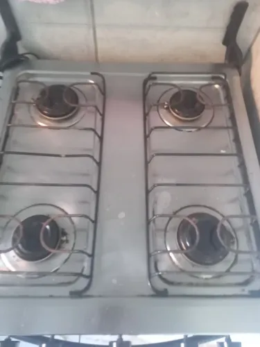 Fogão em ótimo estado forno funcionando .