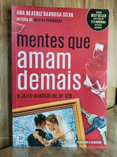 MENTES QUE AMAM DEMAIS